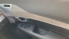 Volvo XC90 2.0 B5P [250] Ultra Dark 5dr AWD Geartronic Petrol Estate